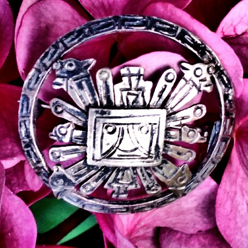 Vintage Sterling Silver Aztec Face Brooch - Picture 1 of 5